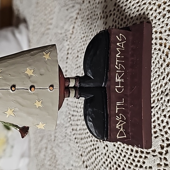 Count down to christmas 🎄 - Picture 3 of 12